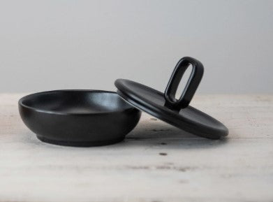 Matte Black Bowl with Looped Handle Lid